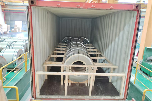 高品質(zhì)430不銹鋼帶啟運埃及，助力高端廚具制造